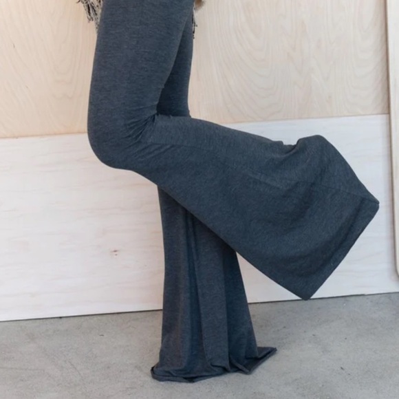 Dark gray flare raw edge stretchy pants, cut to fit, new - Picture 8 of 10